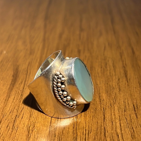 Vintage FNA sterling silver 925 heavy silver ring with milky blueish stone - Picture 15 of 16